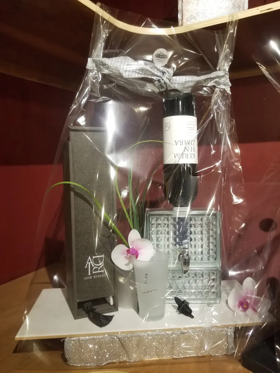 L'chaim Kosher Wines and Liquor — foto 3