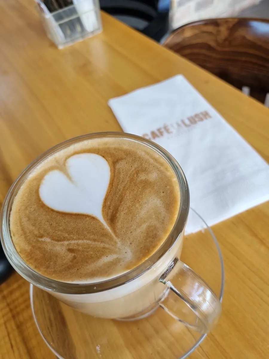 La Lush Brasserie — photo 8