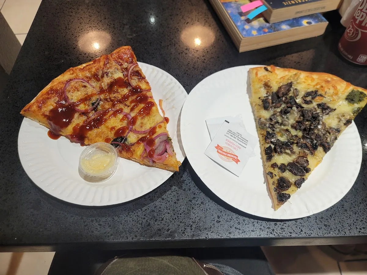 La Mesa Pizza Works — photo 7