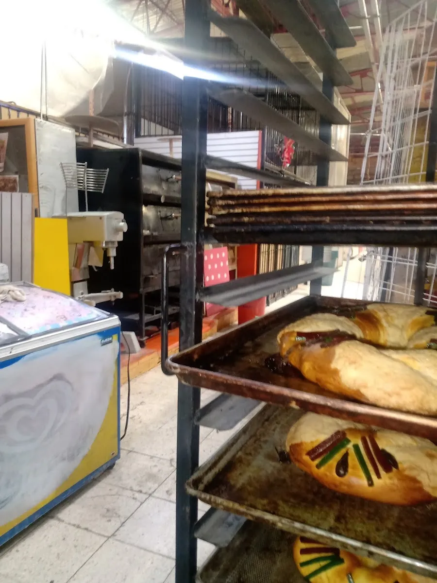 La Migaja Pastelería — photo 6