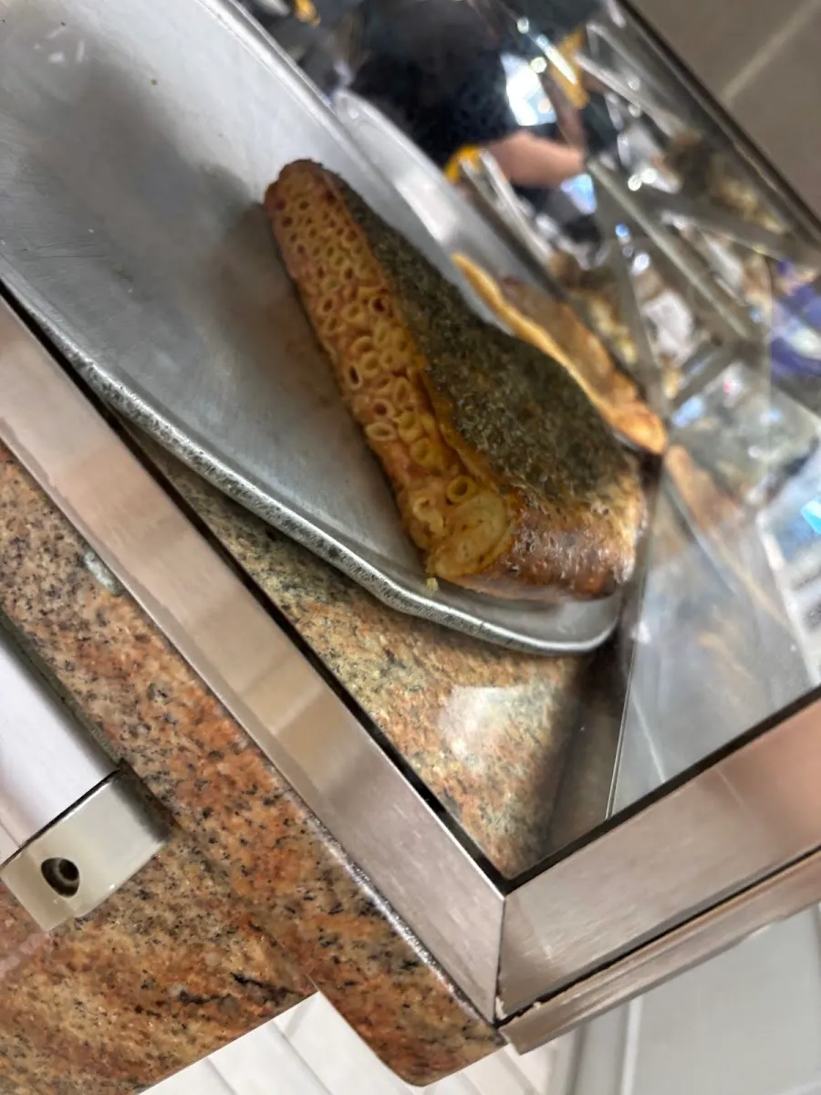 La Pizzeria — photo 2