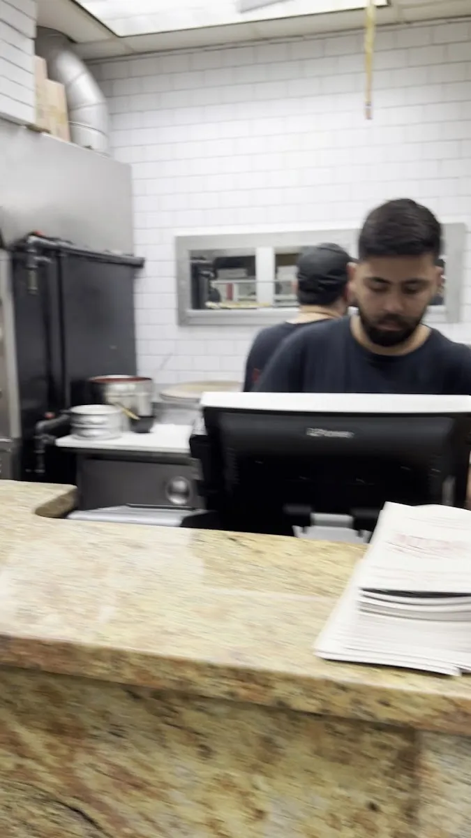 La Pizzeria — photo 3