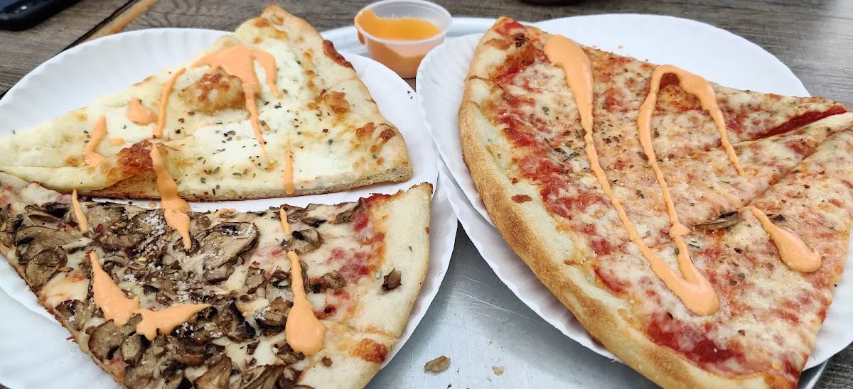 La Pizzeria — photo 10