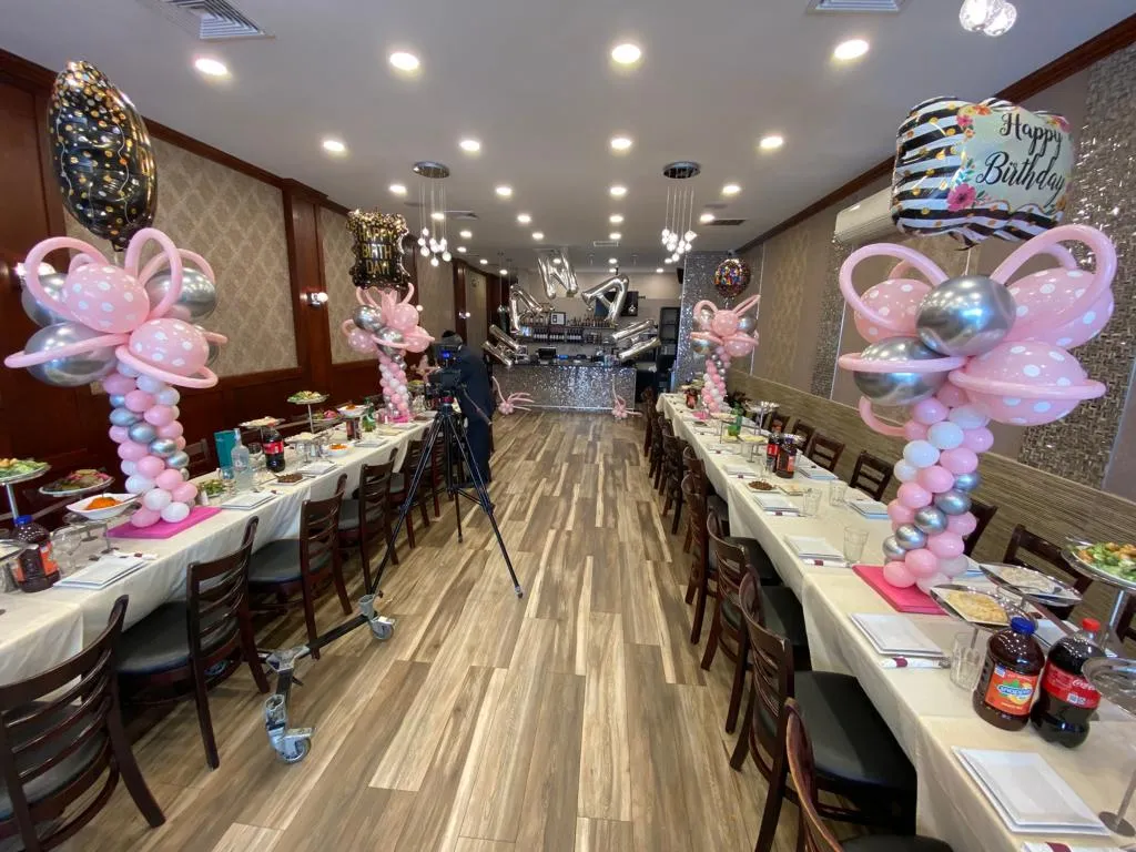 Laffa Bar and Grill - Kosher Restaurant — photo 8