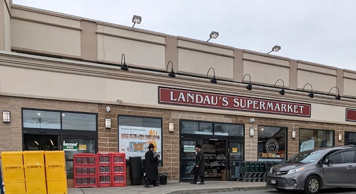 Landau's Supermarket