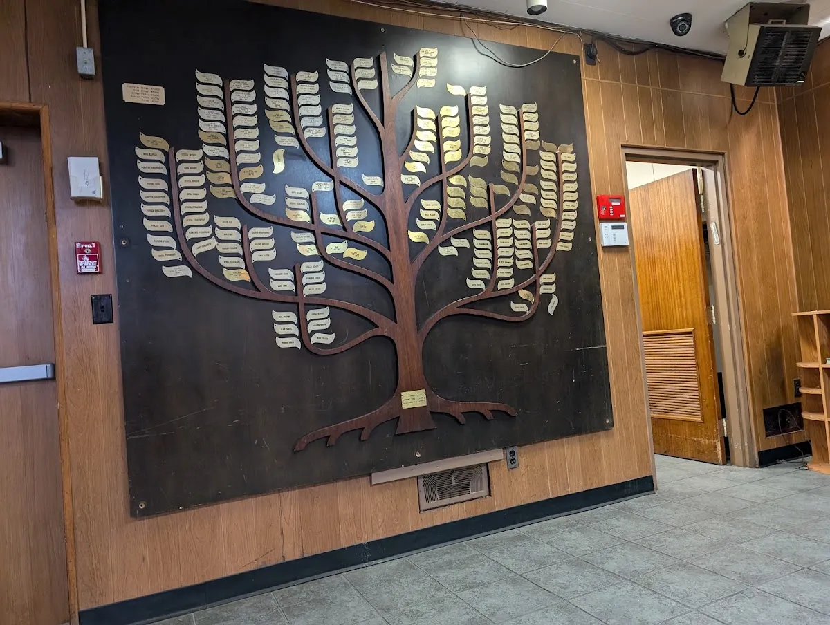 Landfield Avenue Synagogue — photo 9