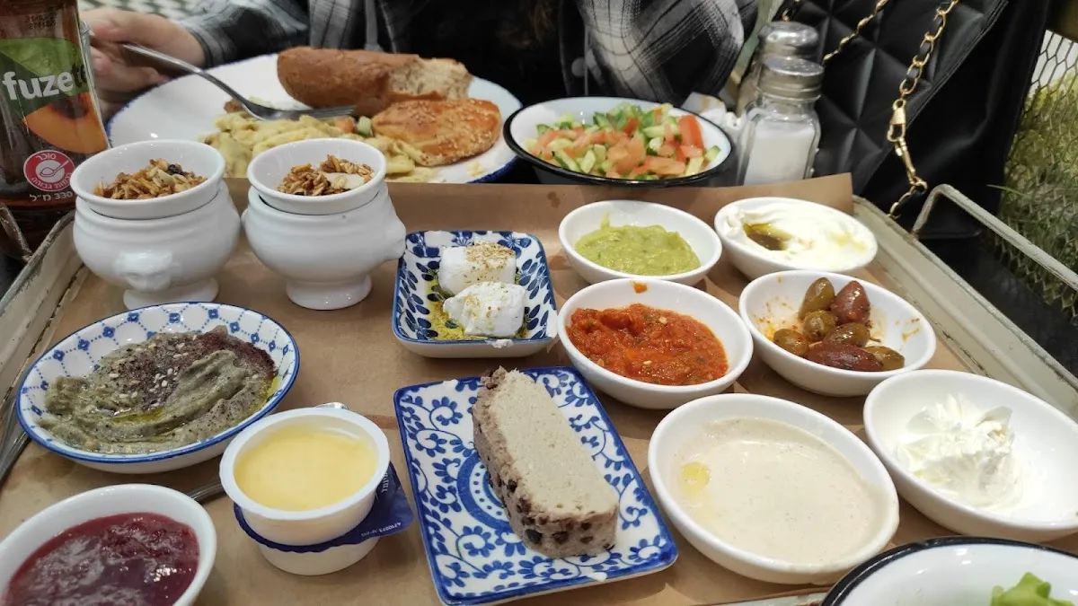 Landwer Cafe (Kanyon Ofer) — foto 4