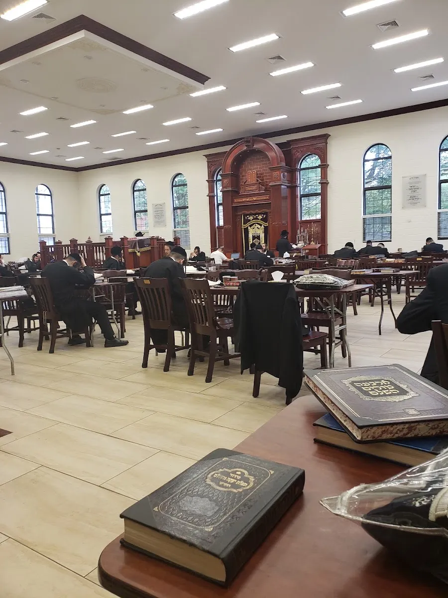 Lapidos Satmar Shul — foto 2