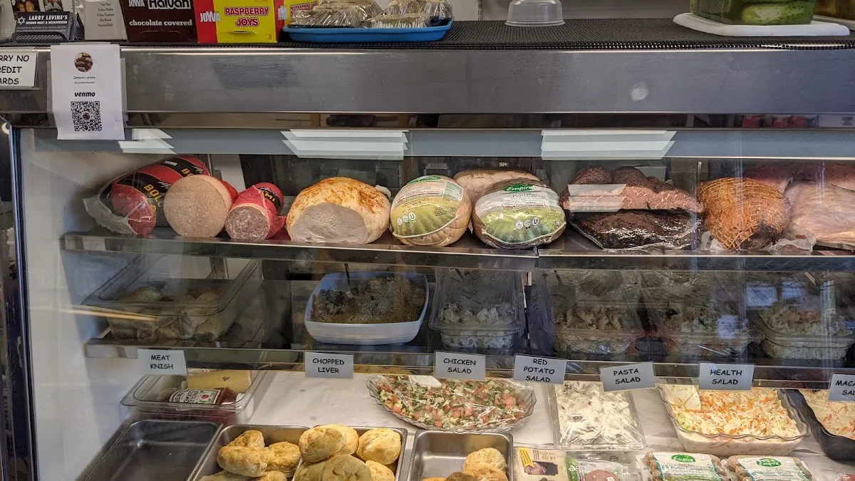 Larry Levine's Kosher Meats and Deli — foto 2