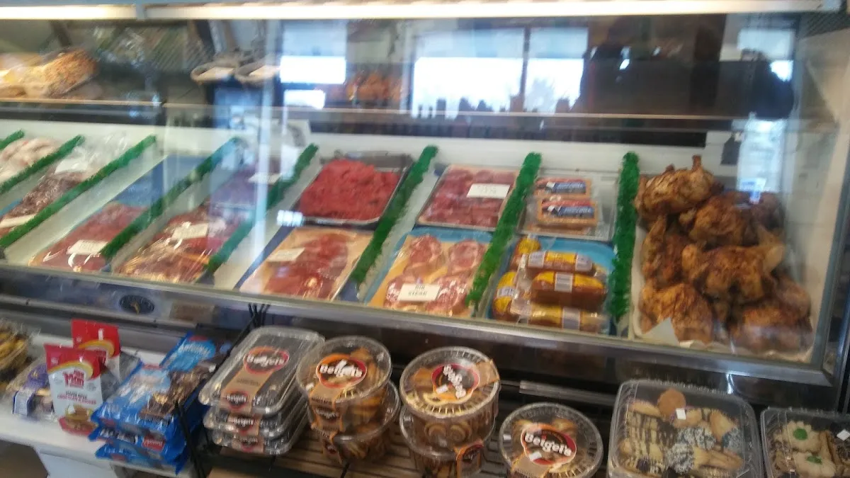 Larry Levine's Kosher Meats and Deli — foto 9