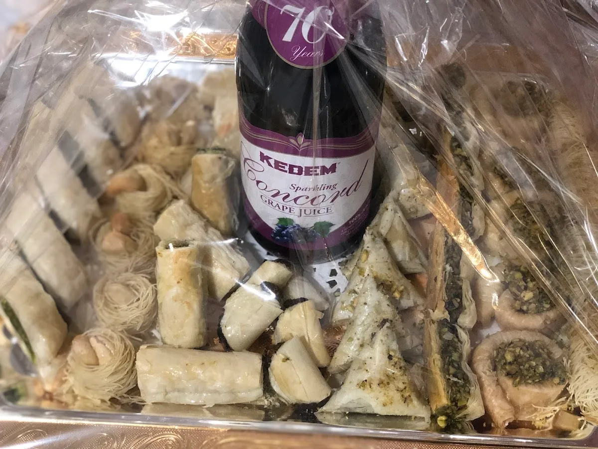 Latifas Kosher Kitchen — photo 4