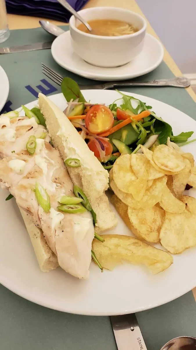 LChaims Kosher Restaurant — photo 7
