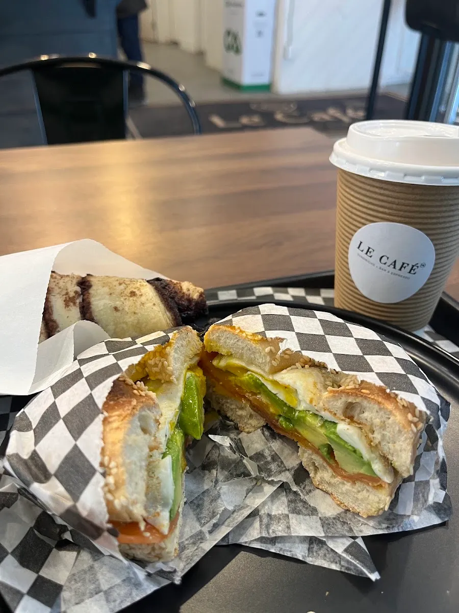 Le Café (Côte-des-Neiges) — foto 2