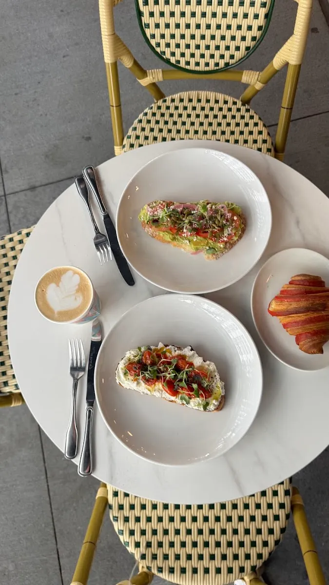 Le Lis Cafe — foto 6