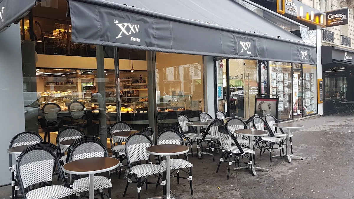 Le XXV
