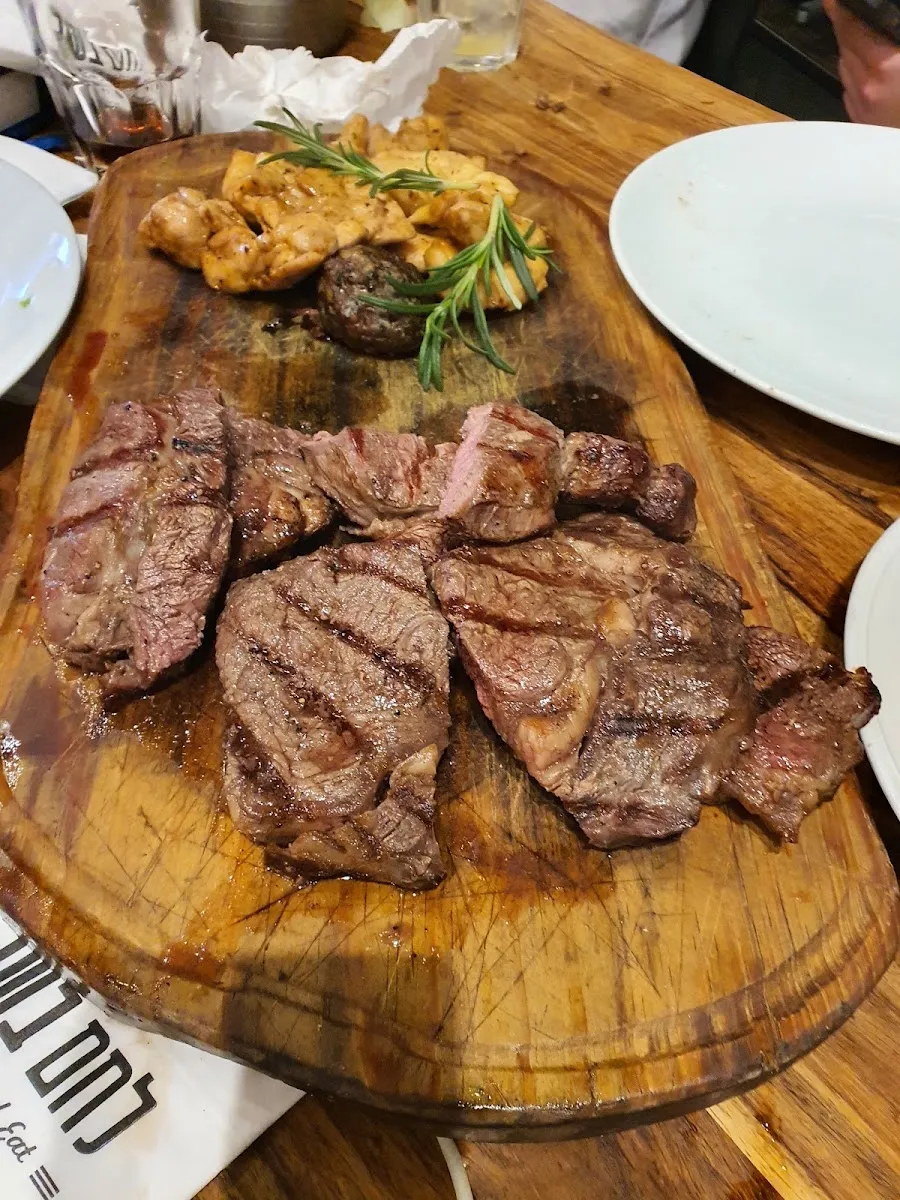 Lechem Basar — foto 4