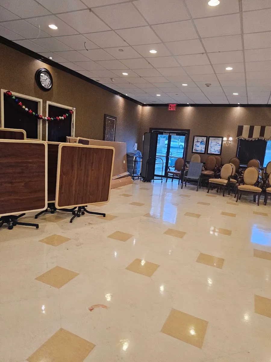 Leisure Chateau Care & Rehabilitation Center — photo 4