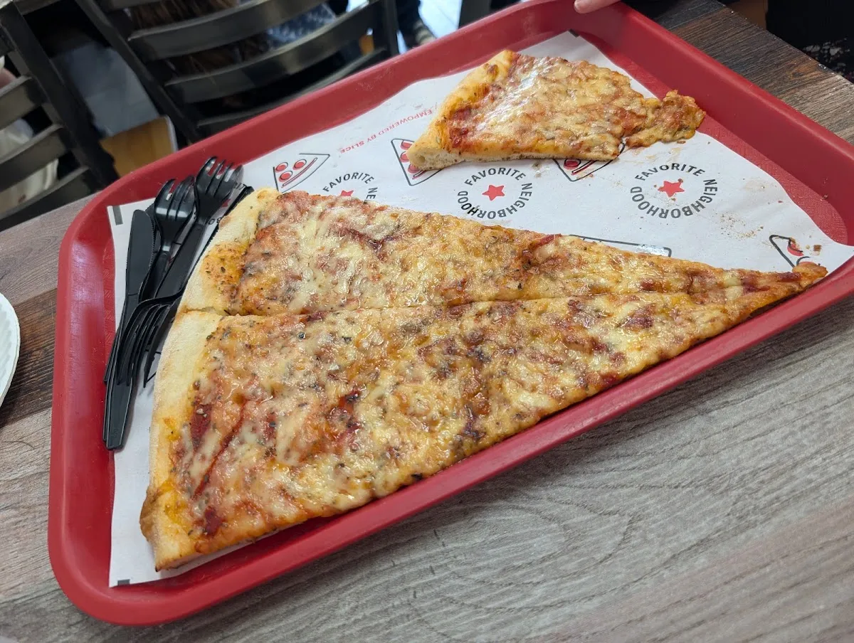 Lenny's Pizza — photo 9