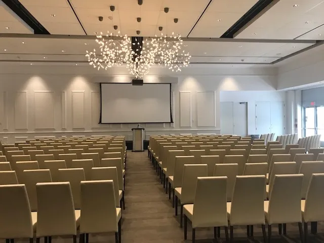 Leo & Sala Goldhar Conference and Celebration Centre — photo 2
