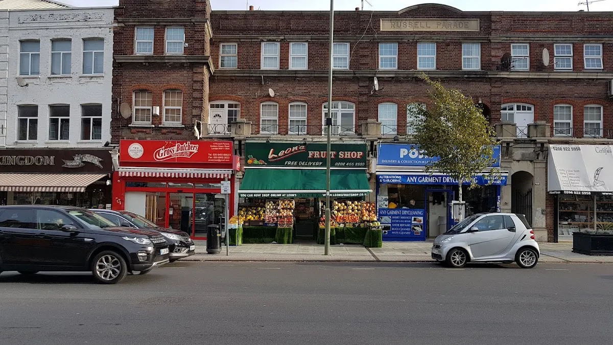 Leons Fruit Shop