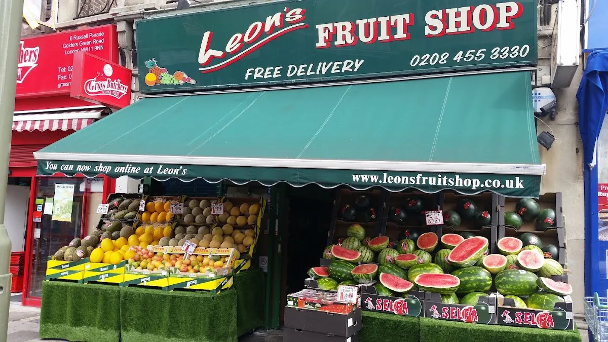 Leons Fruit Shop — photo 4