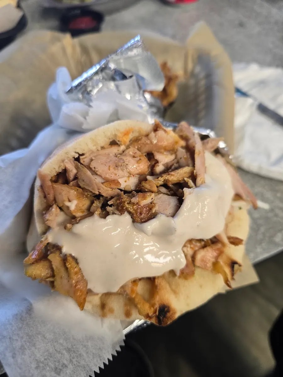 Levys Shawarma — foto 6