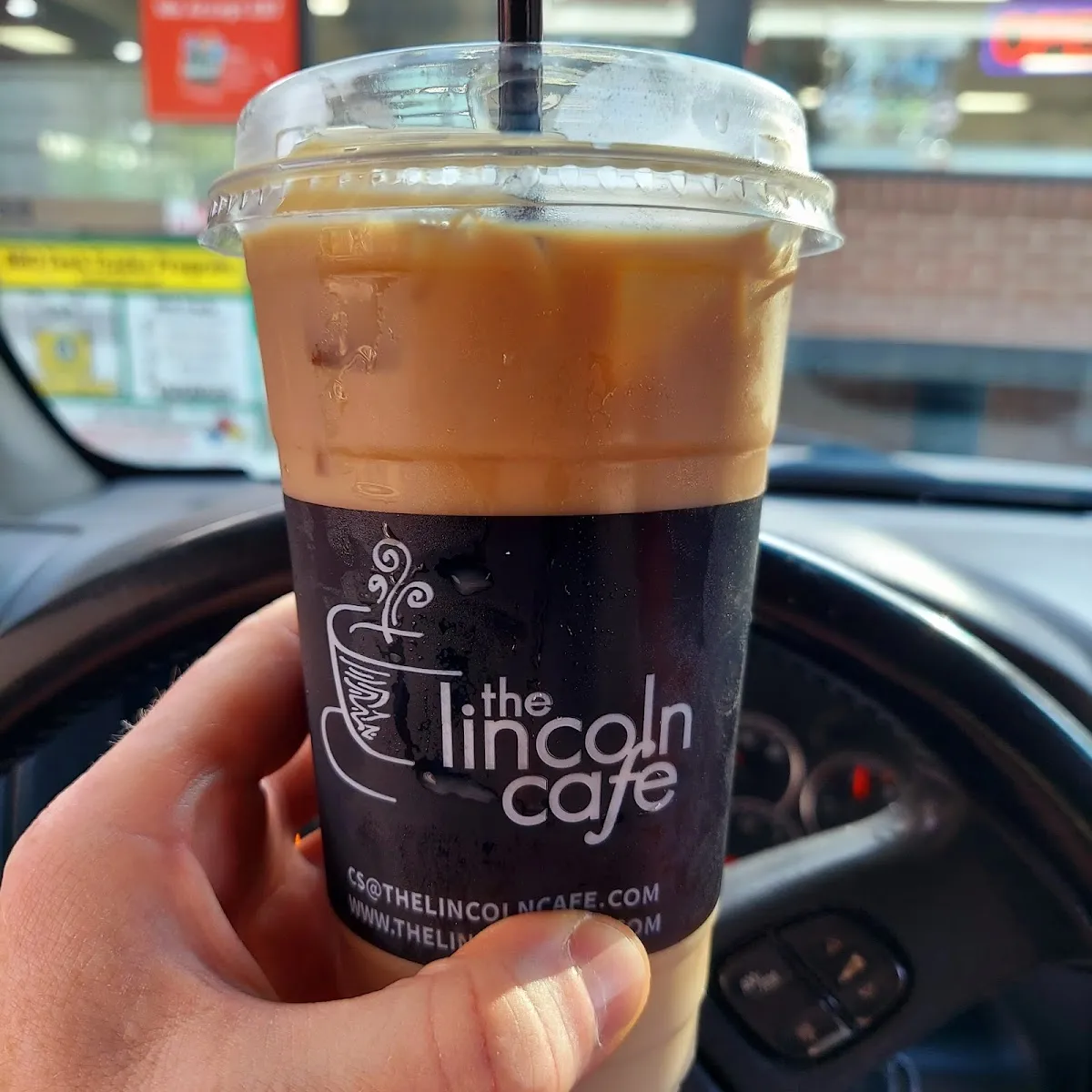 Lincoln Cafe — foto 3