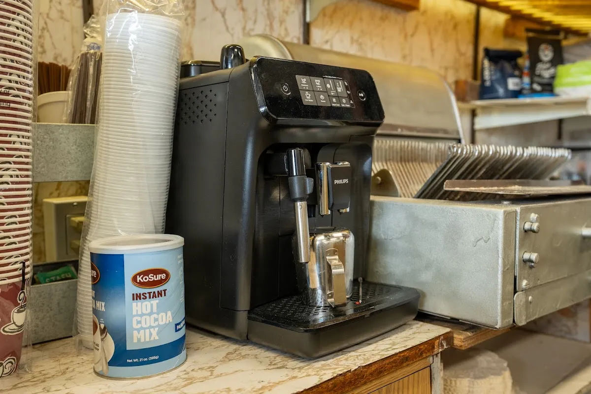 Lipkin's Deli & Bakery — foto 10