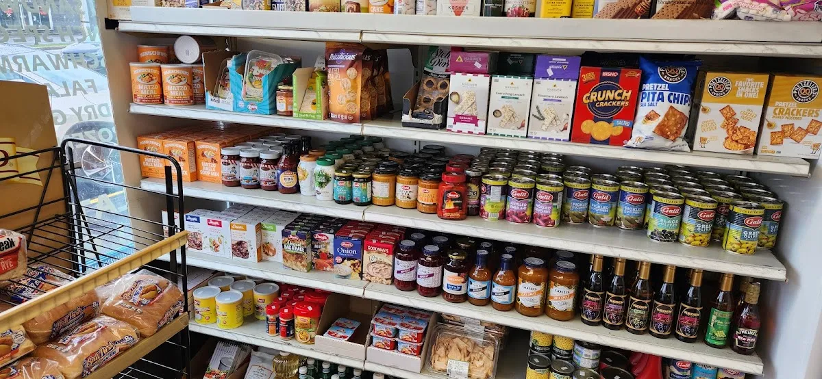 Lipman's Kosher Market — photo 6