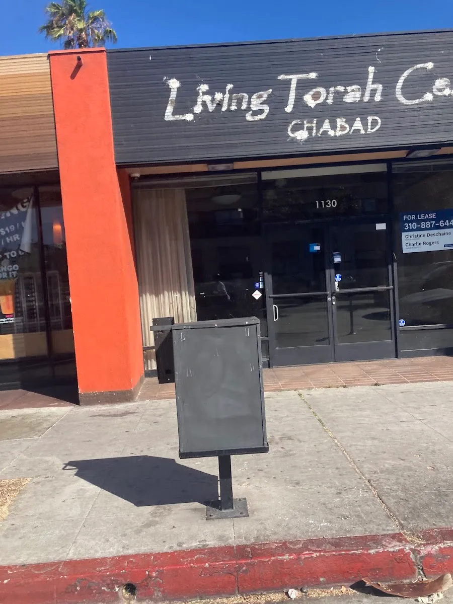 Living Torah Center Chabad