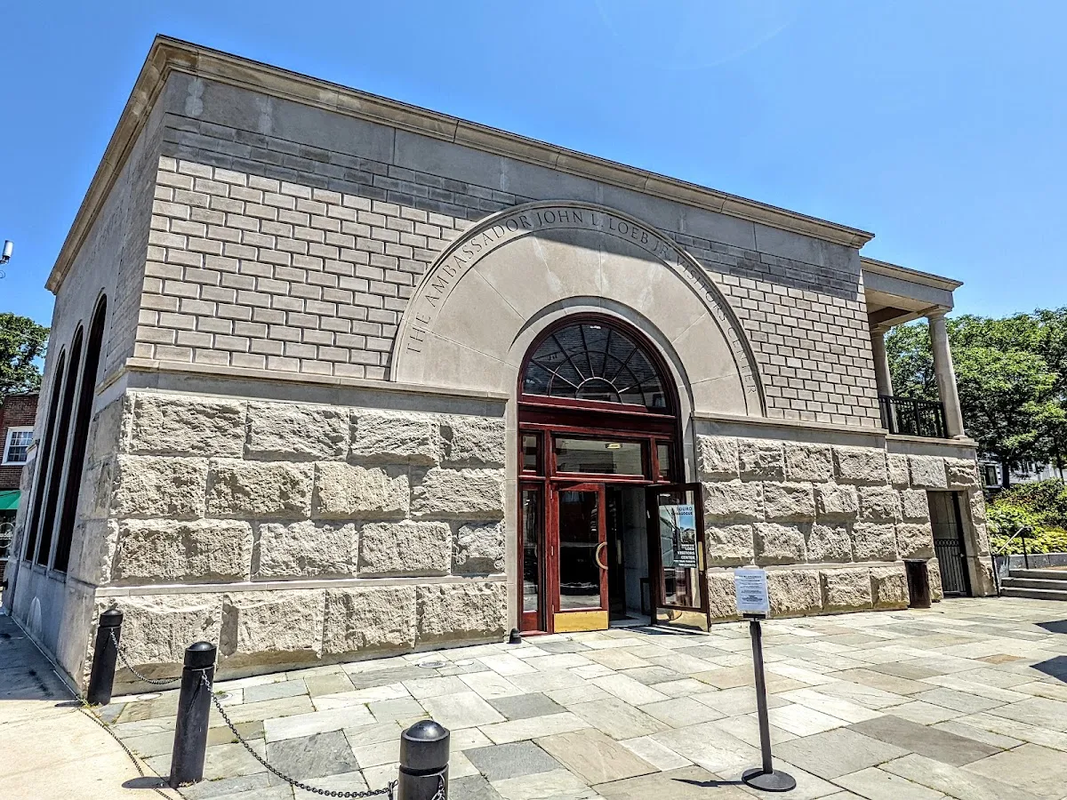 Loeb Visitors Center at Touro Synagogue National Historic Site — photo 9