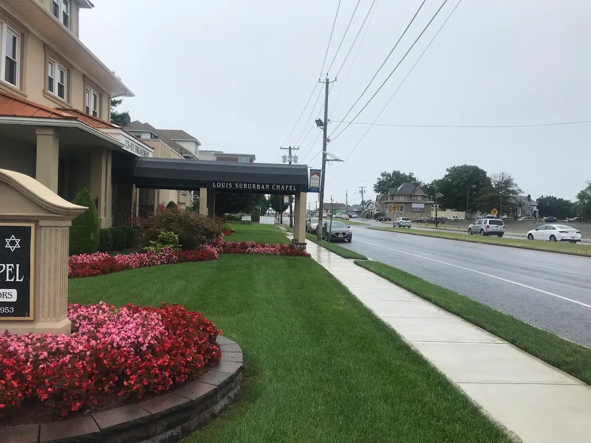 Louis Suburban Jewish Chapels — photo 8