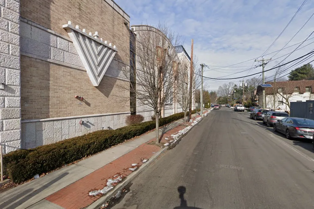 Lubavitch Hebrew School — photo 2