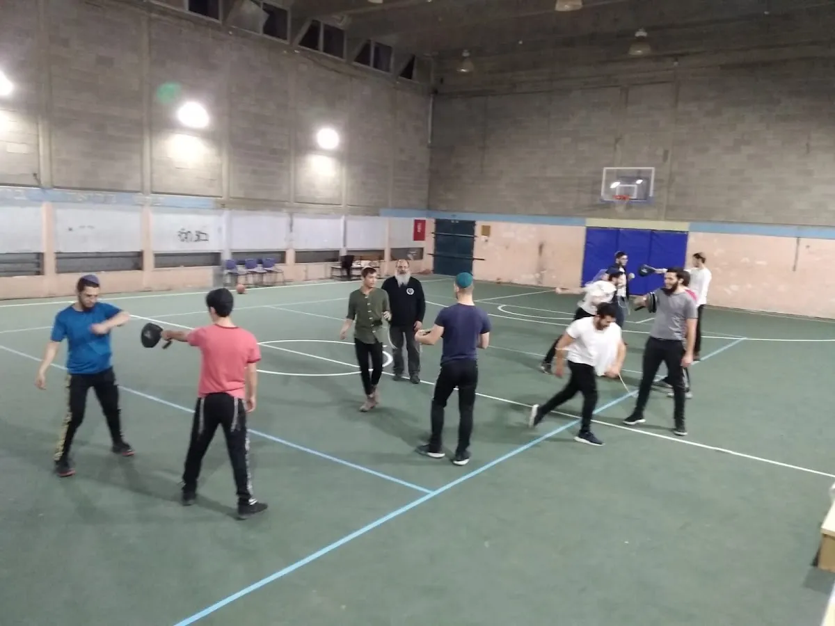 Lubavitch Yeshiva Ohel Tmimim' — foto 6