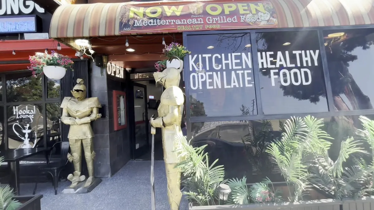Lucia Mediterranean Grill – Mid-City LA | Shawarma • Falafel • Kebab — foto 6