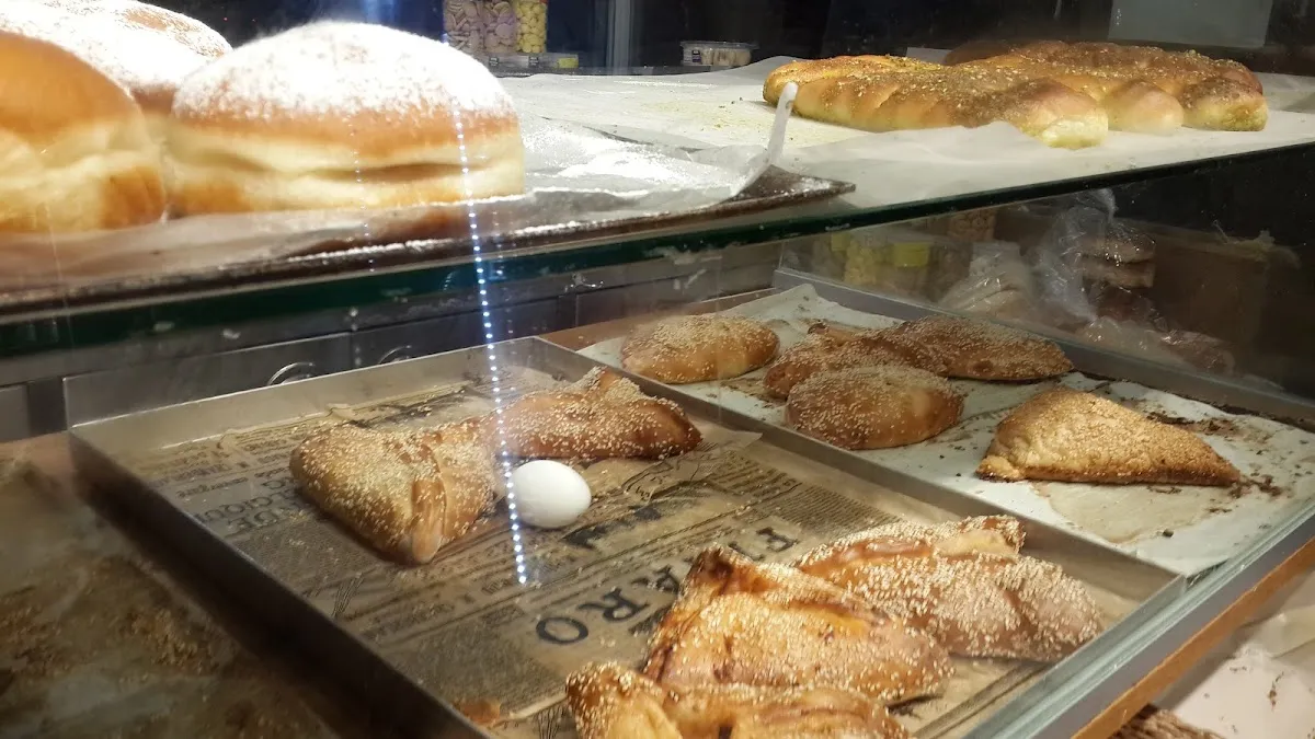 Lugasi Bakery — photo 6