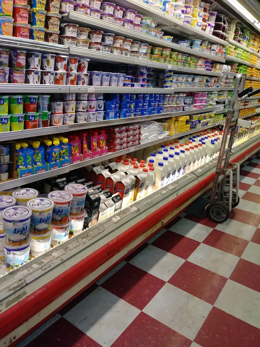 M & L Food Store — foto 2