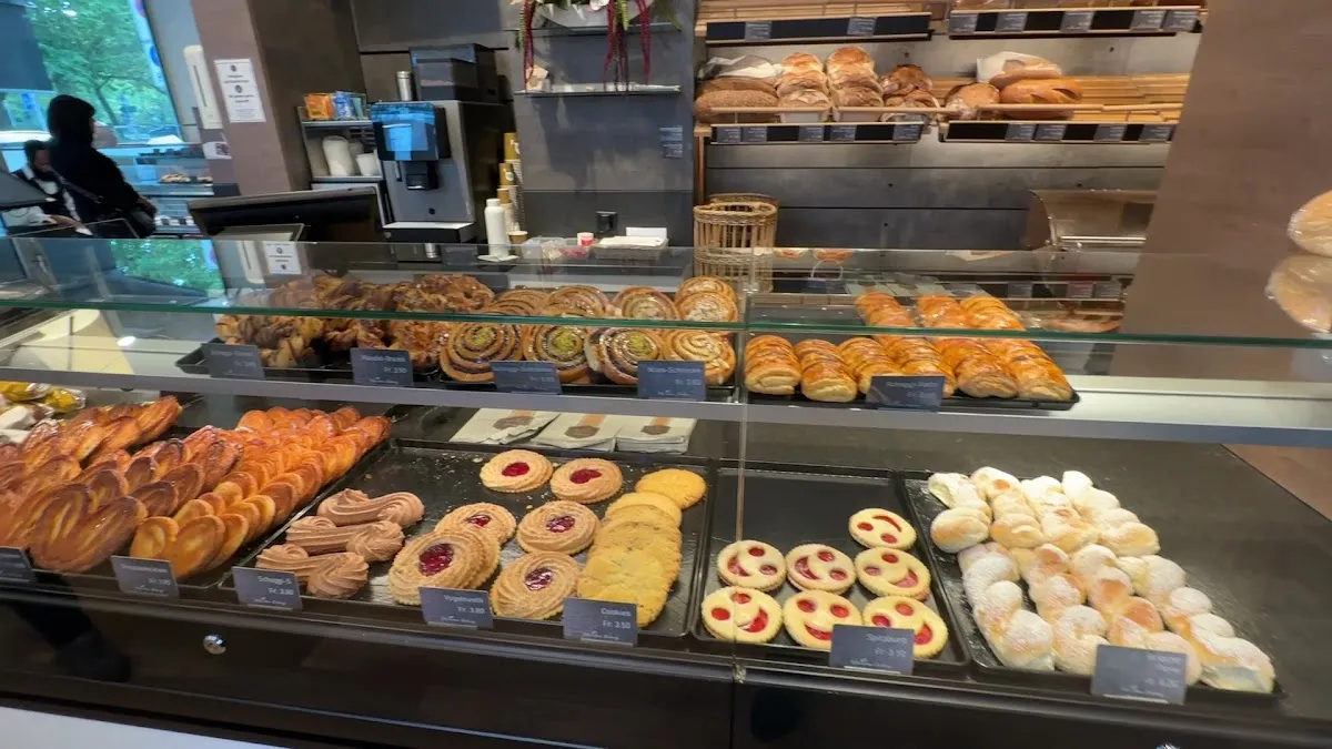 Ma'adan Bakery — photo 5
