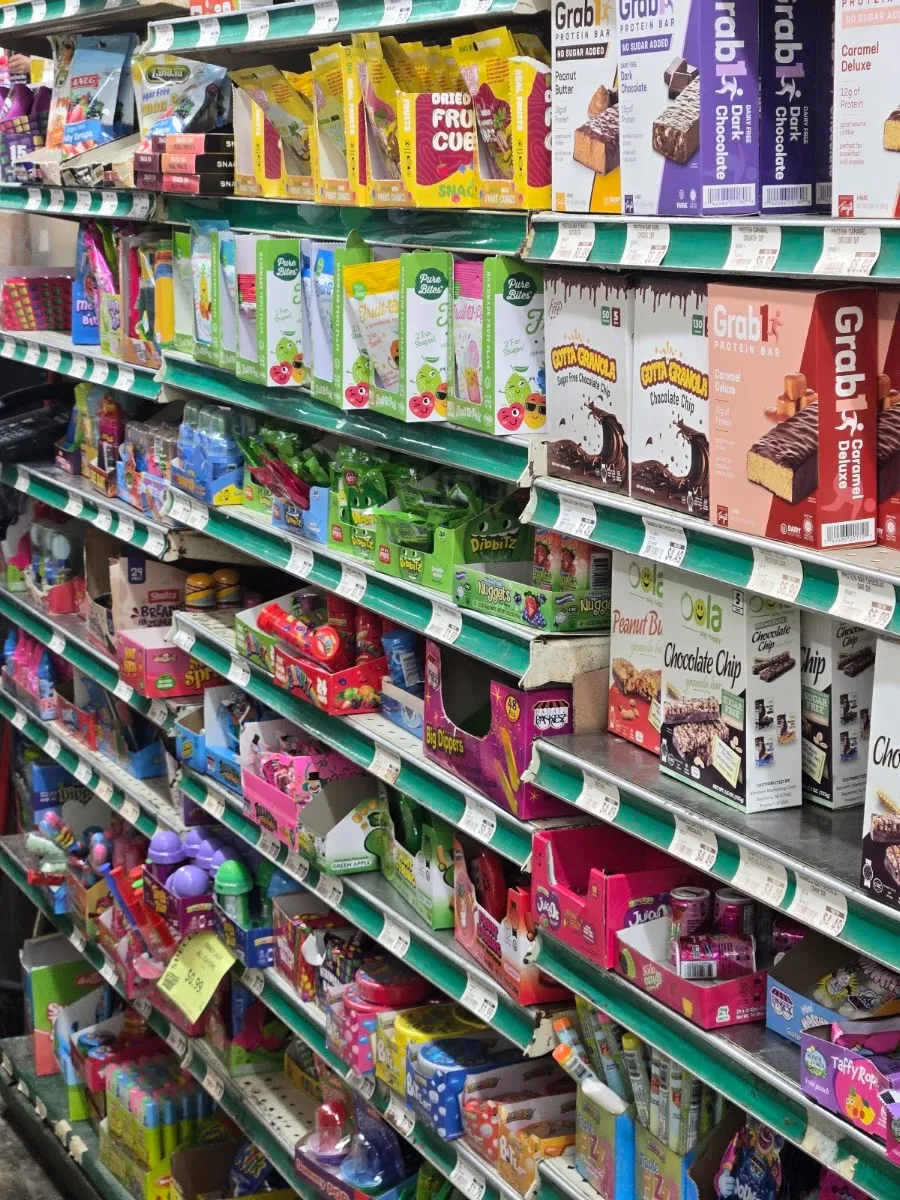 Madanim Supermarket — photo 5