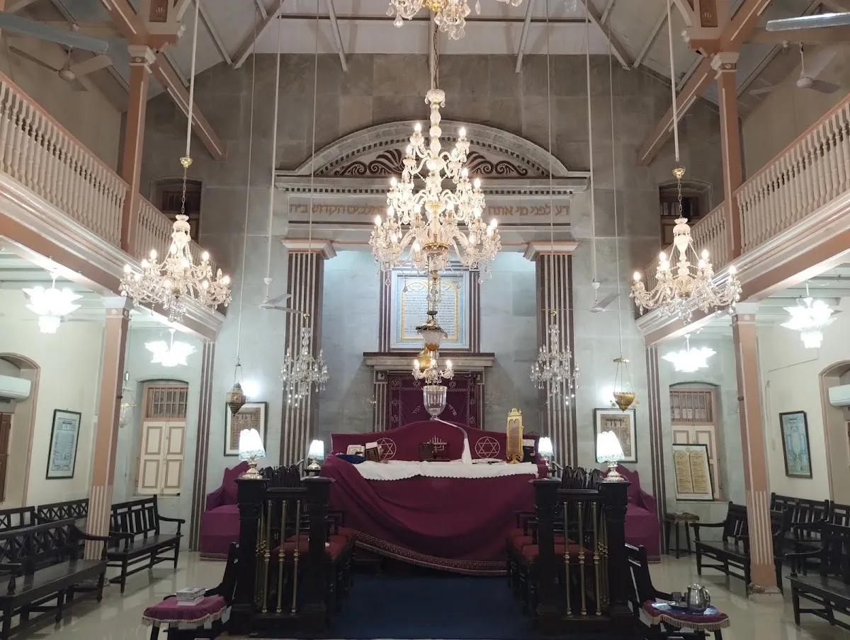 Magen Hassidim Synagogue