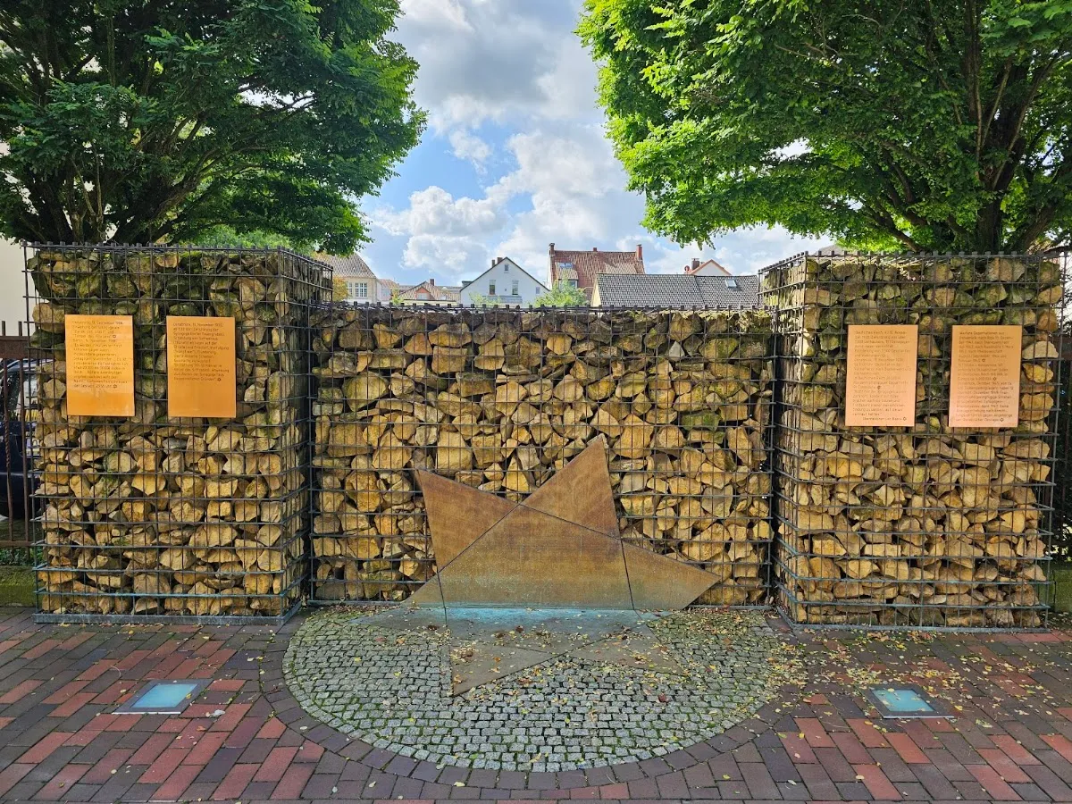 Mahnmal Alte Synagoge — foto 10