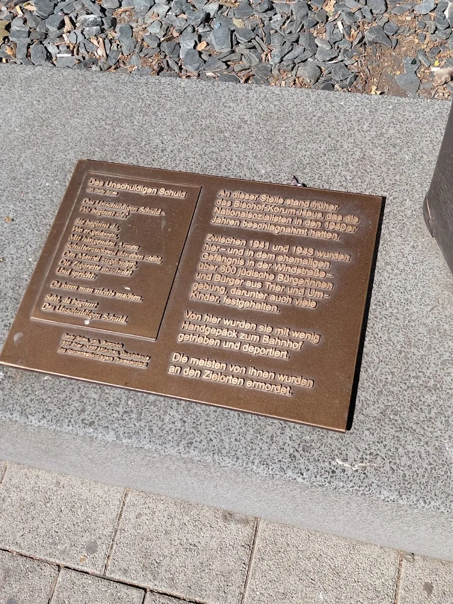 Mahnmal für deportierte Juden aus Trier — photo 2