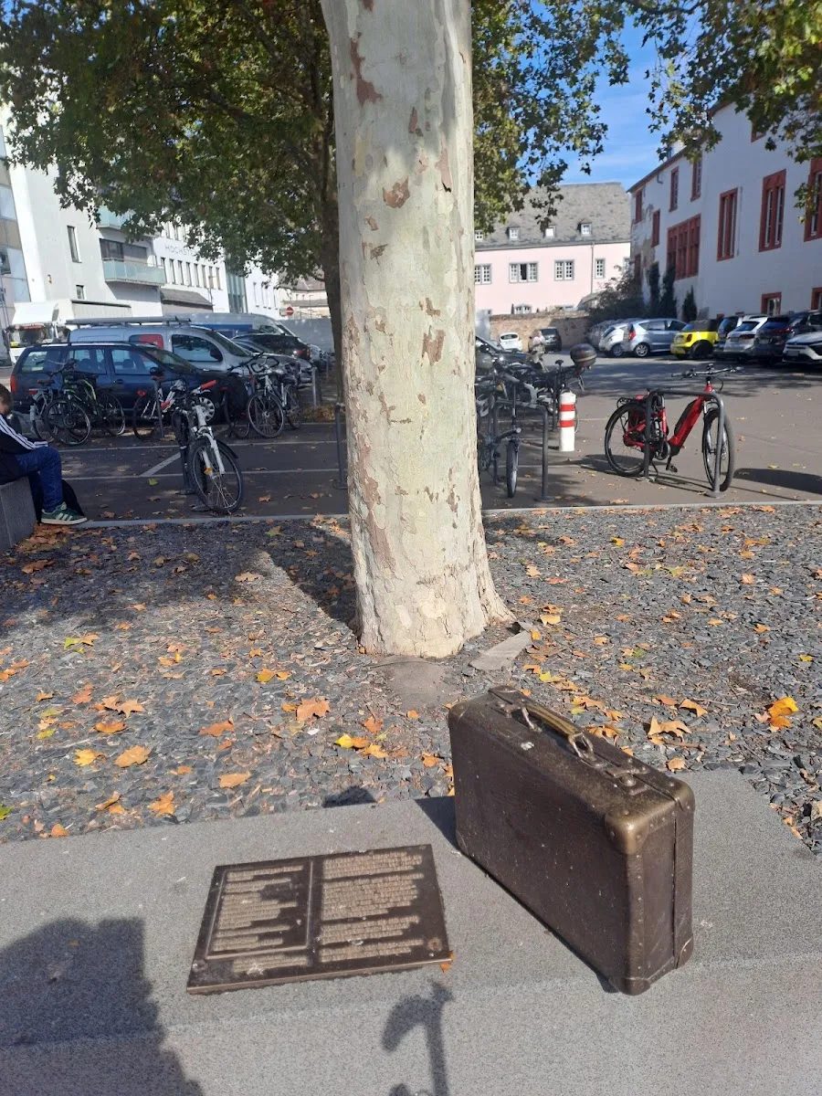 Mahnmal für deportierte Juden aus Trier — photo 6