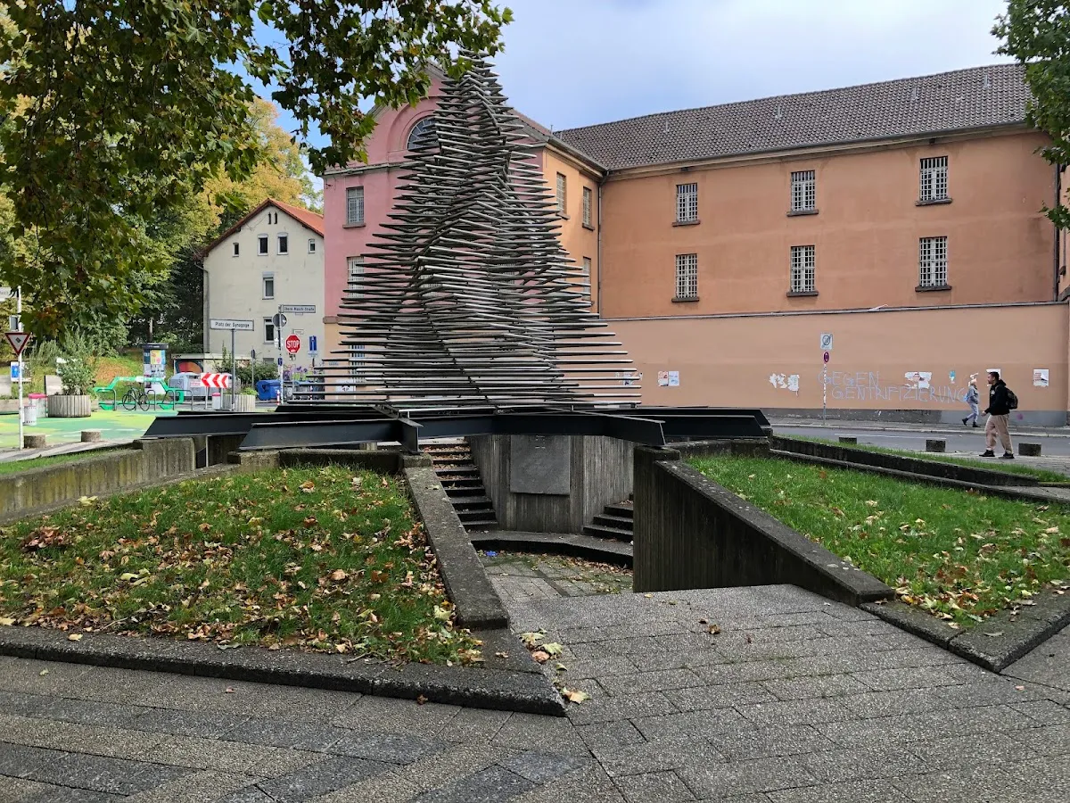 Mahnmal für die Synagoge Göttingen — foto 4