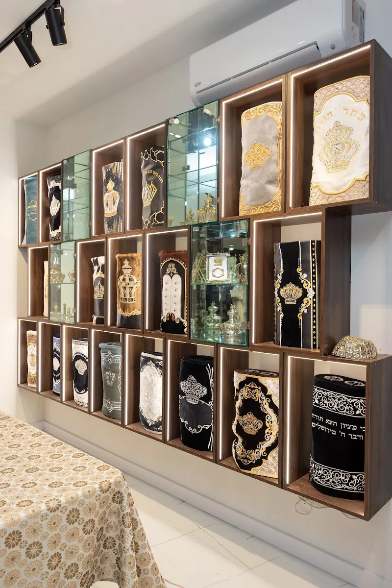 Malchus Judaica Kiryas Yoel — foto 8