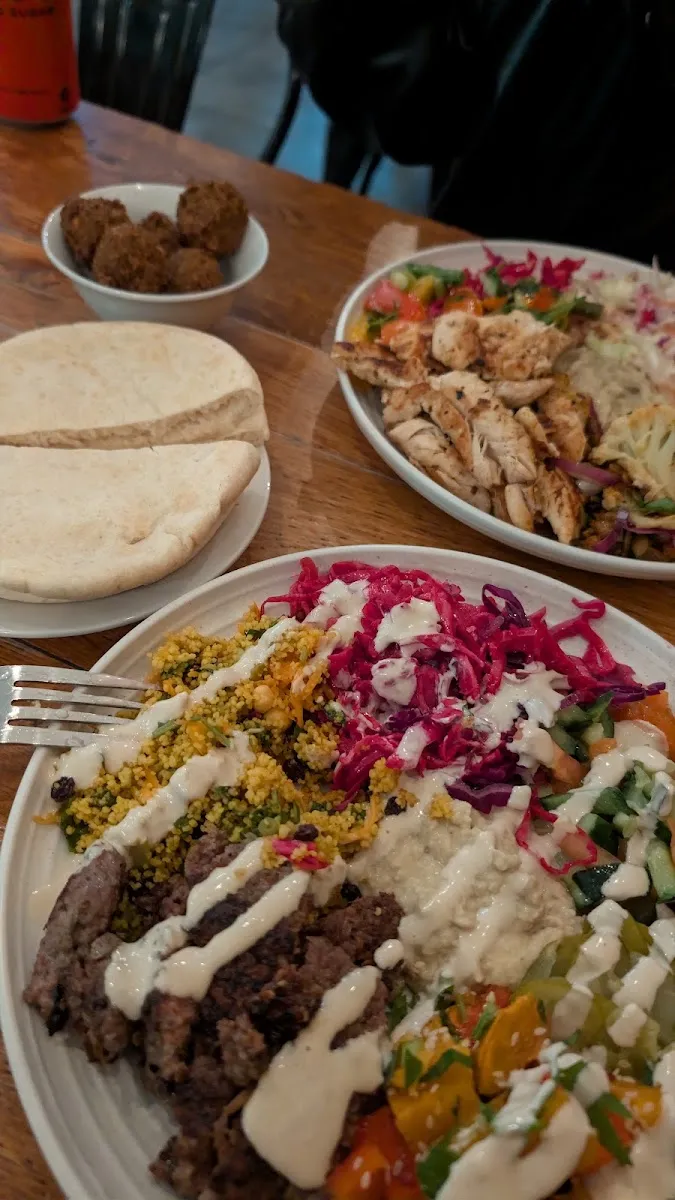 Mama Falafel & Grill — photo 2