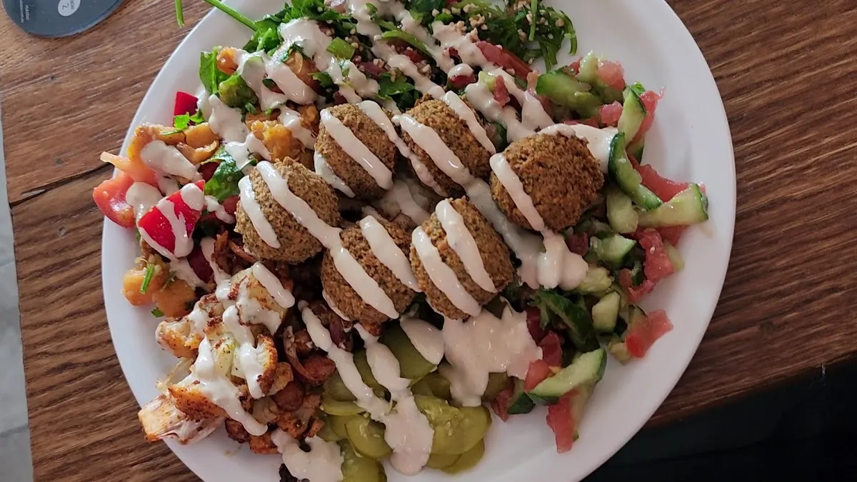 Mama Falafel & Grill — photo 3