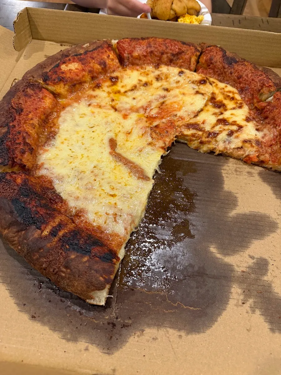 Mama Leah's Pizza — photo 2