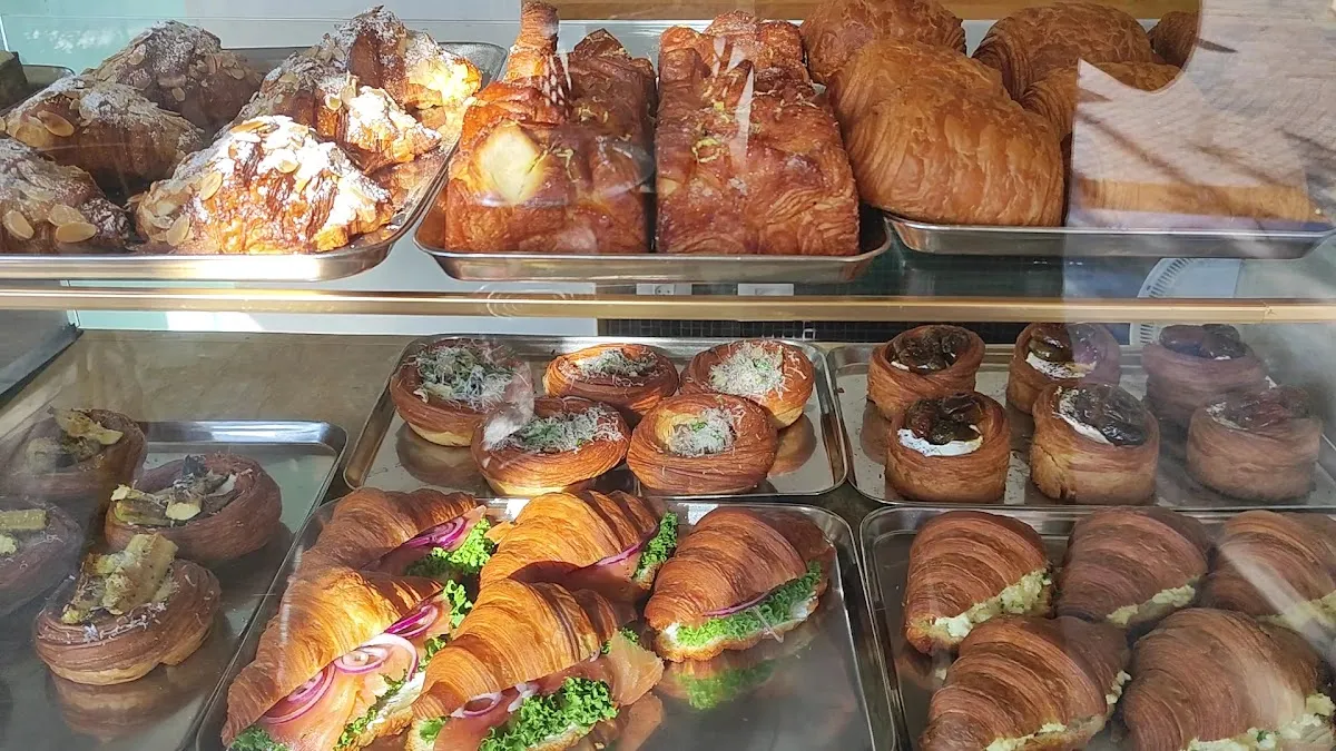 Man Desert Bakery — photo 2