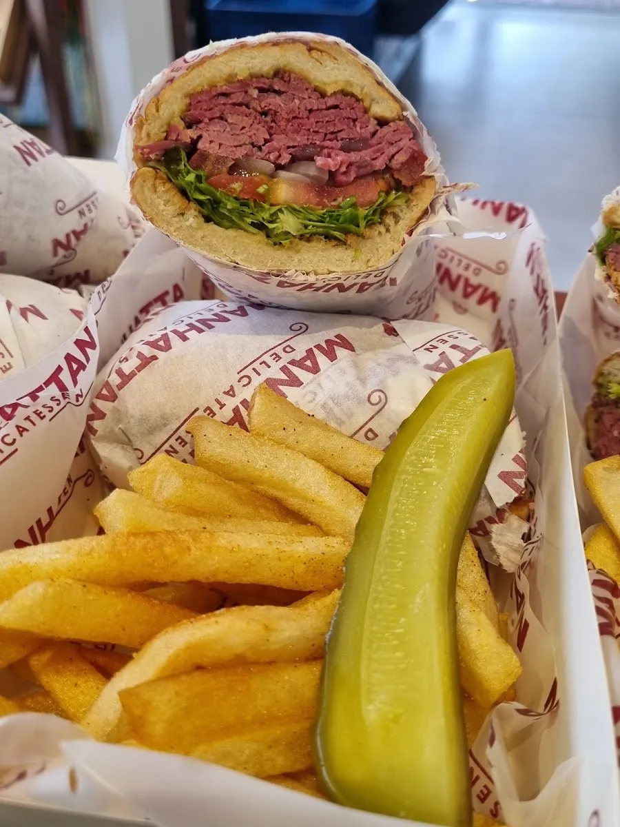Manhattan Delicatessen — photo 8